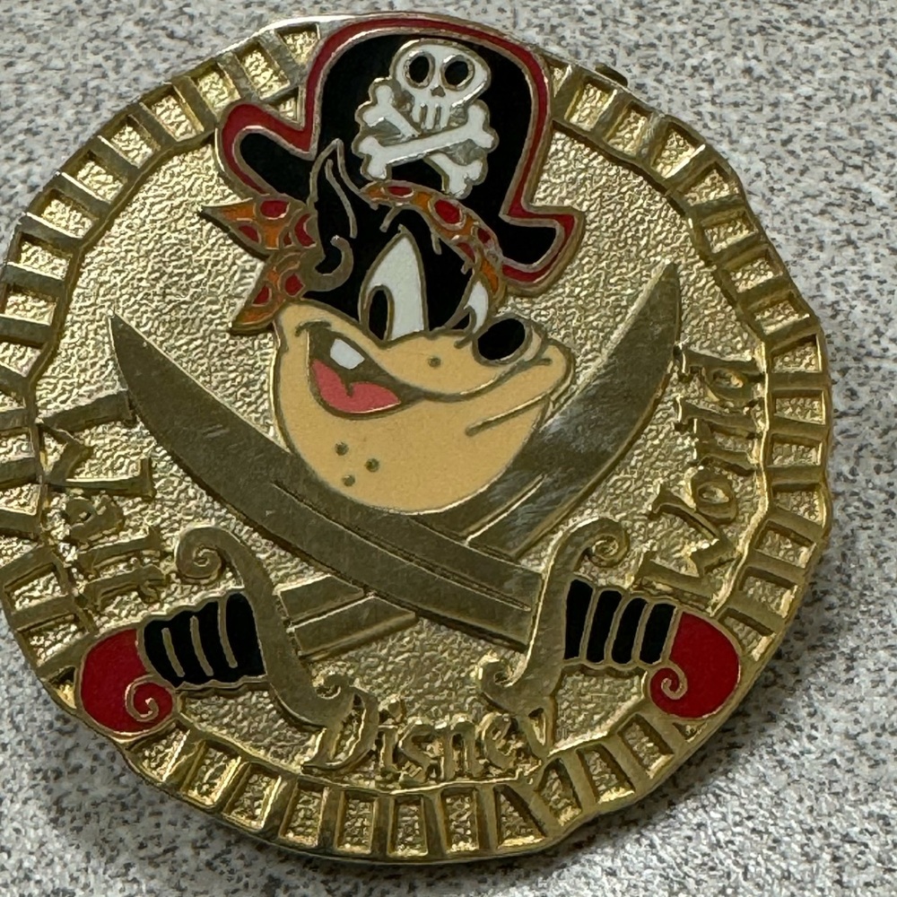 Disney Big Pete Pirates Gold Coin Disney trading pin